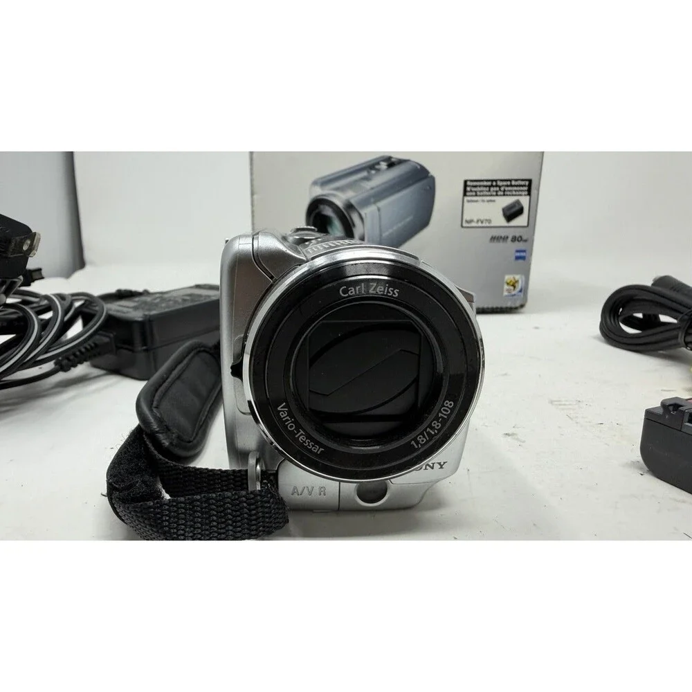 Sony Handycam DCR-SR68 80GB HDD Camcorder Bundle Tested Working